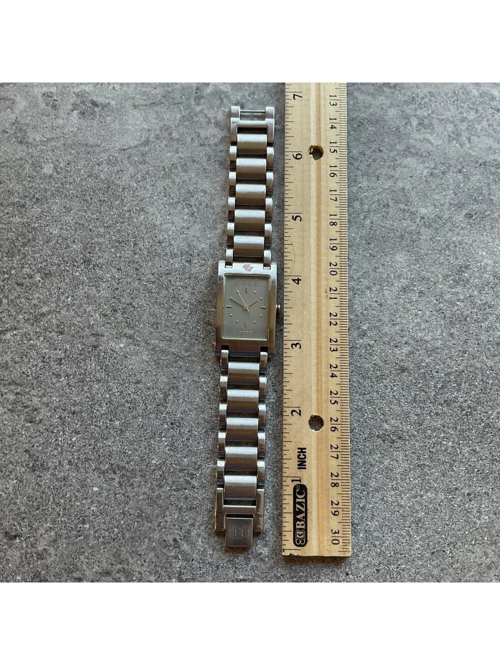 Vntg Elle Sports Designed In France Womens Tank Style Watch 23mm Silver Tone BCF